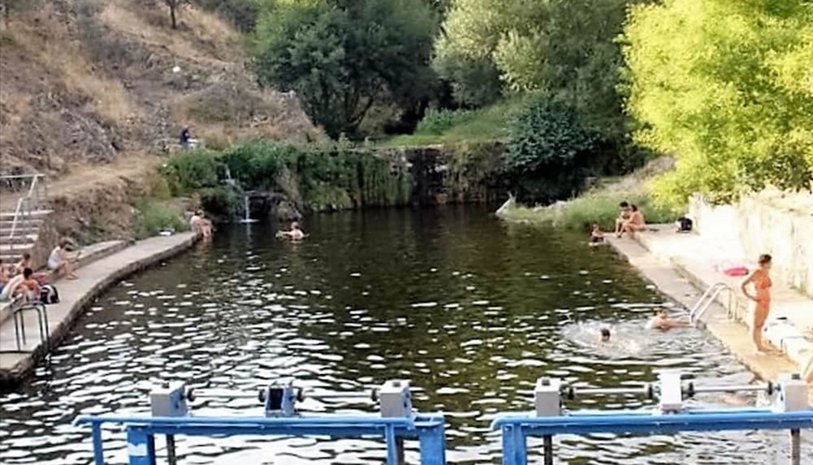 Piscine - Apartamentos Rurales Azabal