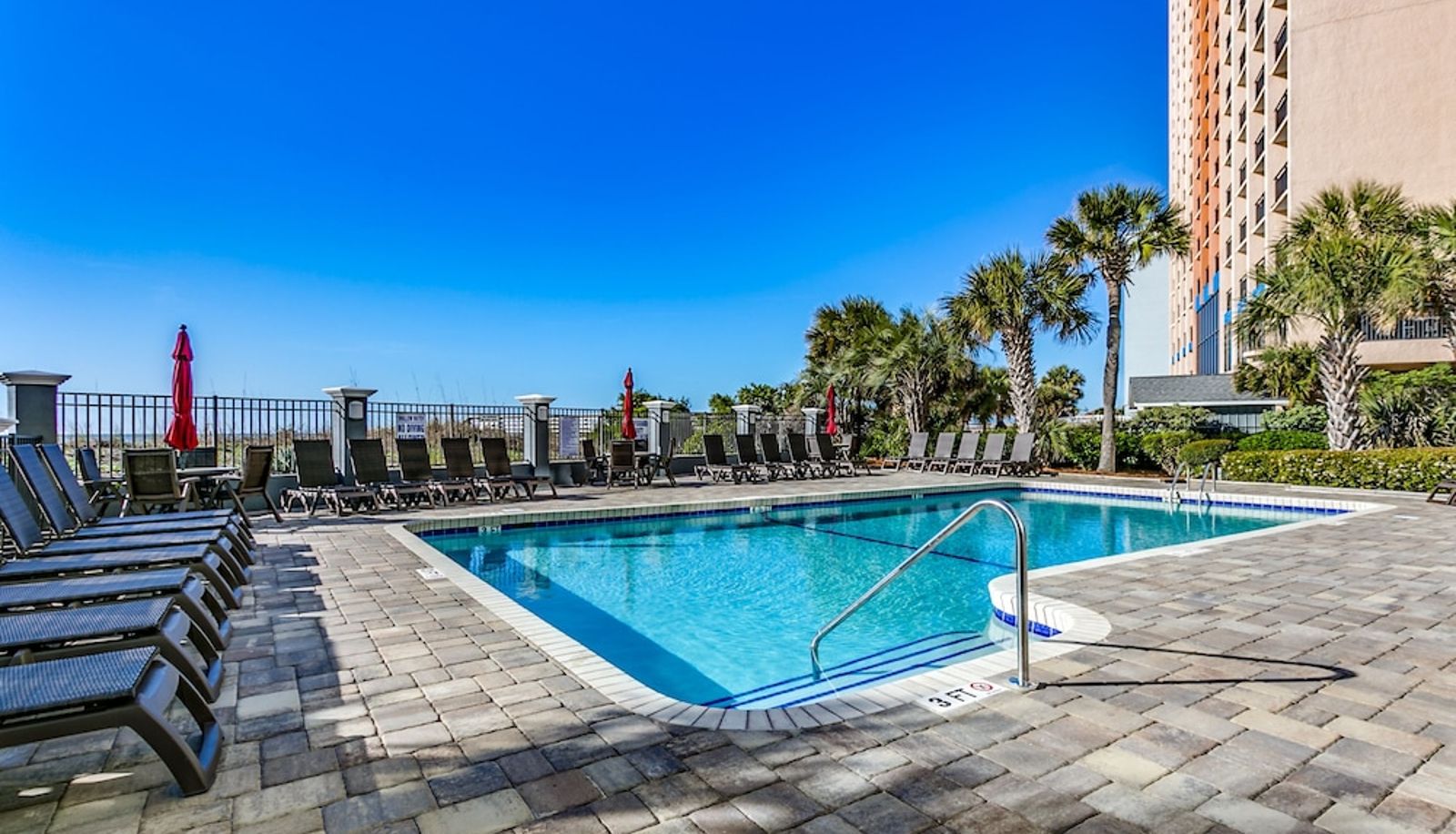 Pool - Carolina Dunes