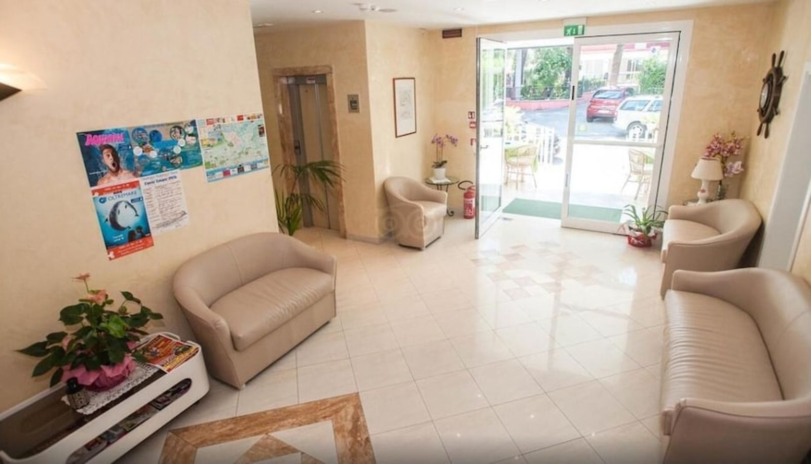 Hal - Hotel Tenerife