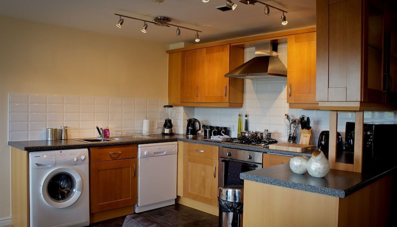 Info - The Lindley Suite - Simple2let Serviced Apartments