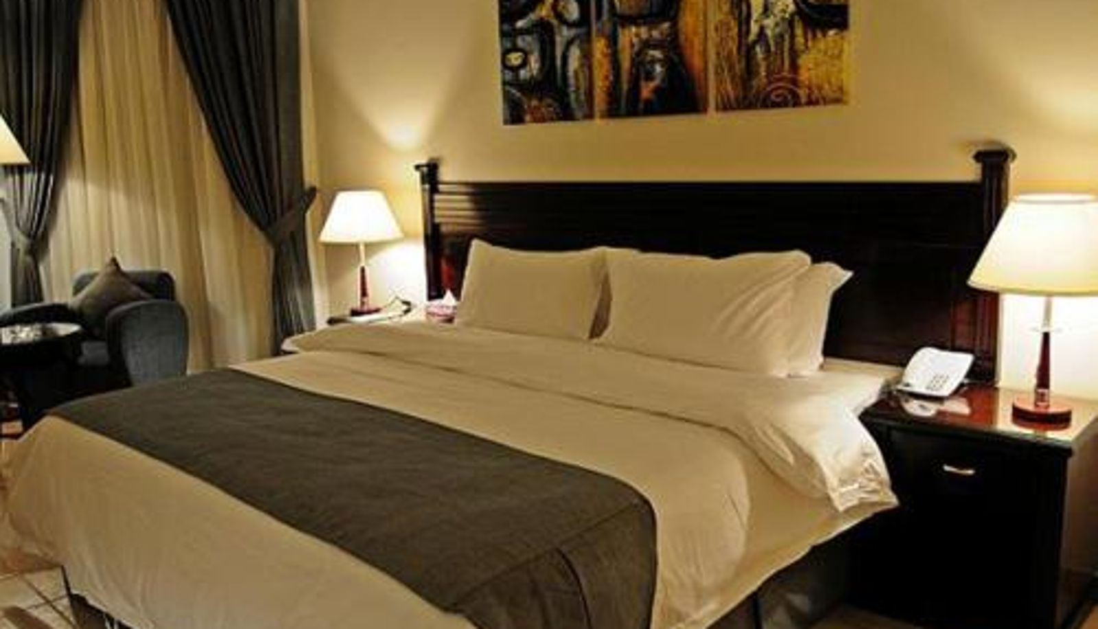Kamer - Executives Hotel - Azizia