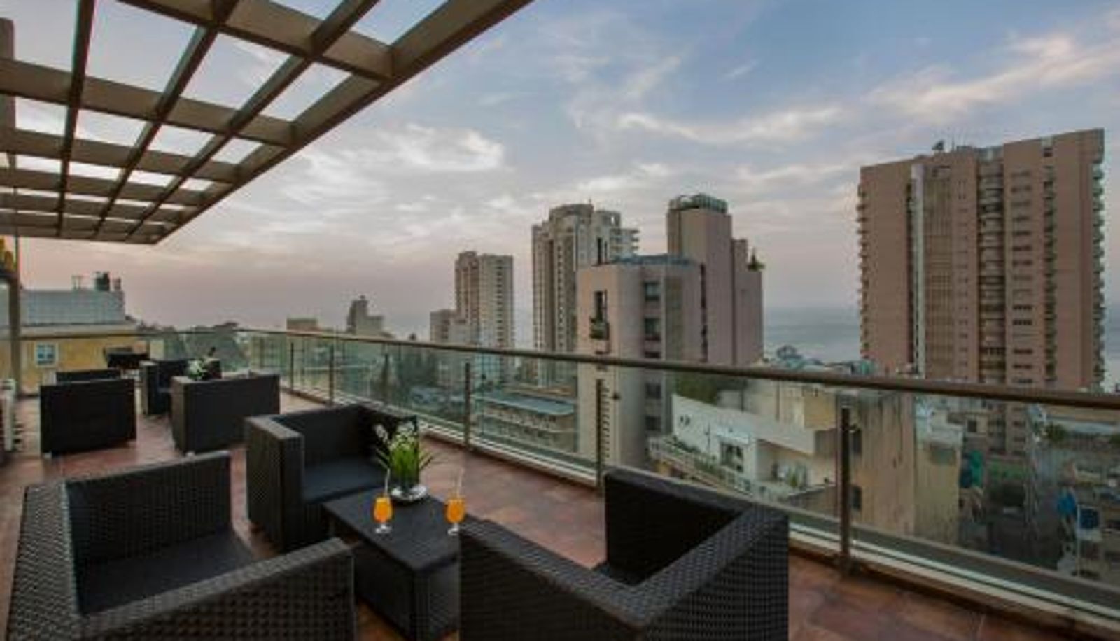 Info - Orient Queen Homes Hotel