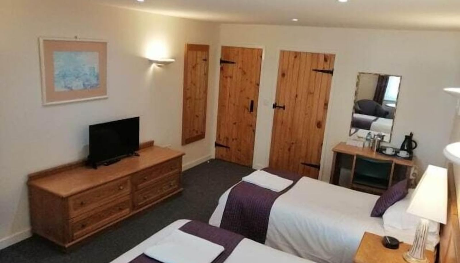 Apartment - The Flying Fish Stables