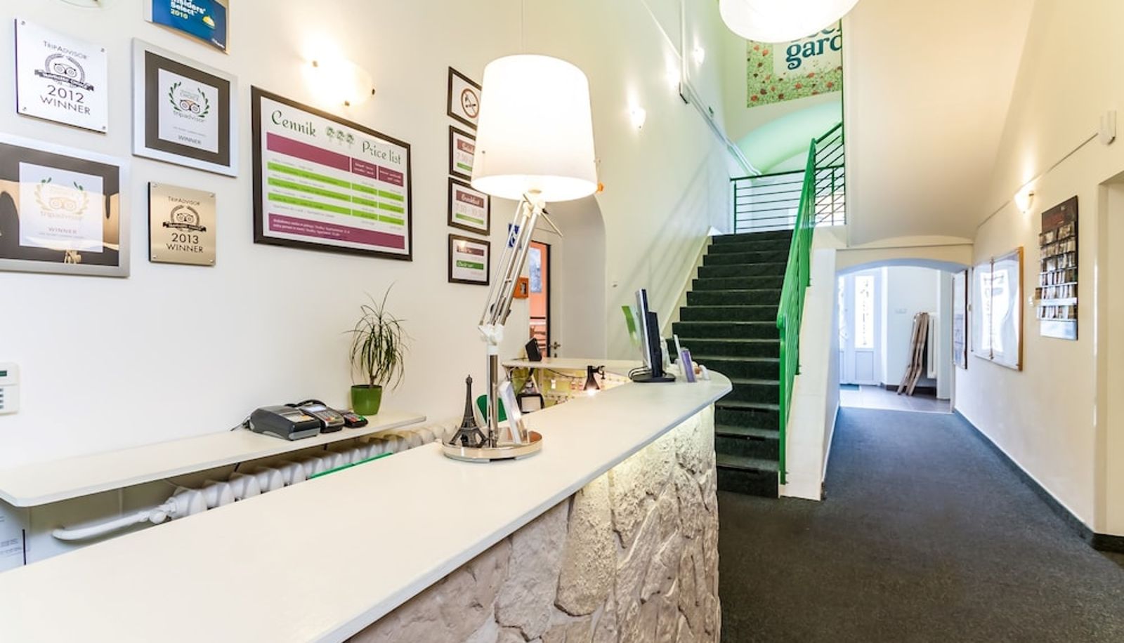 Recepcja - The Secret Garden Apartments