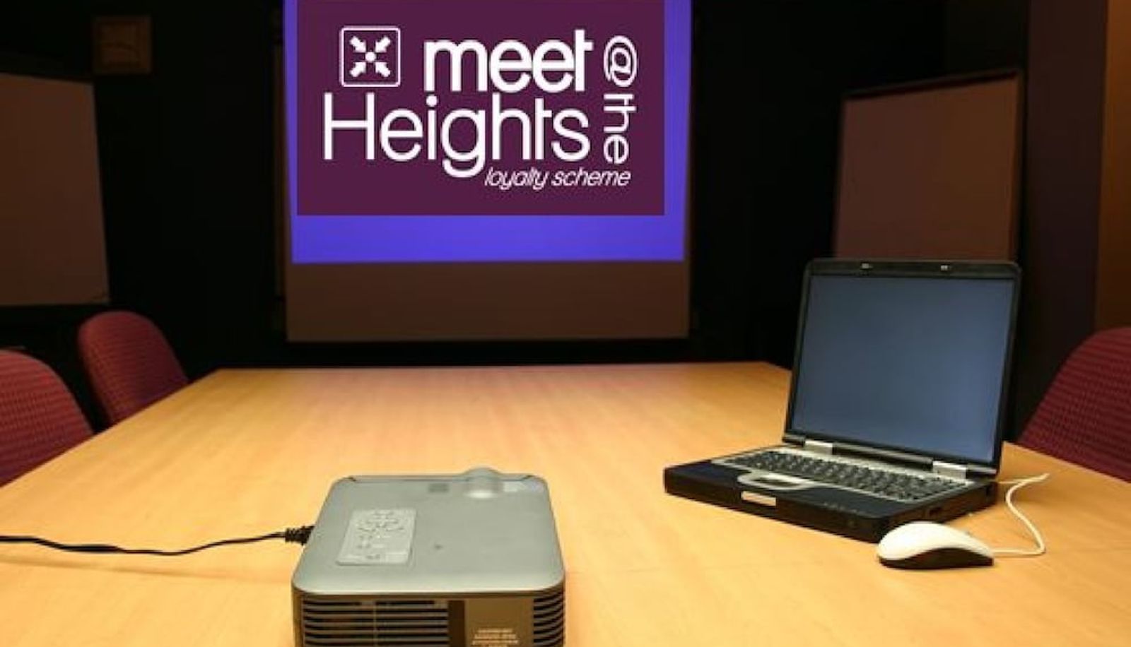 Meeting room - Heights Hotel