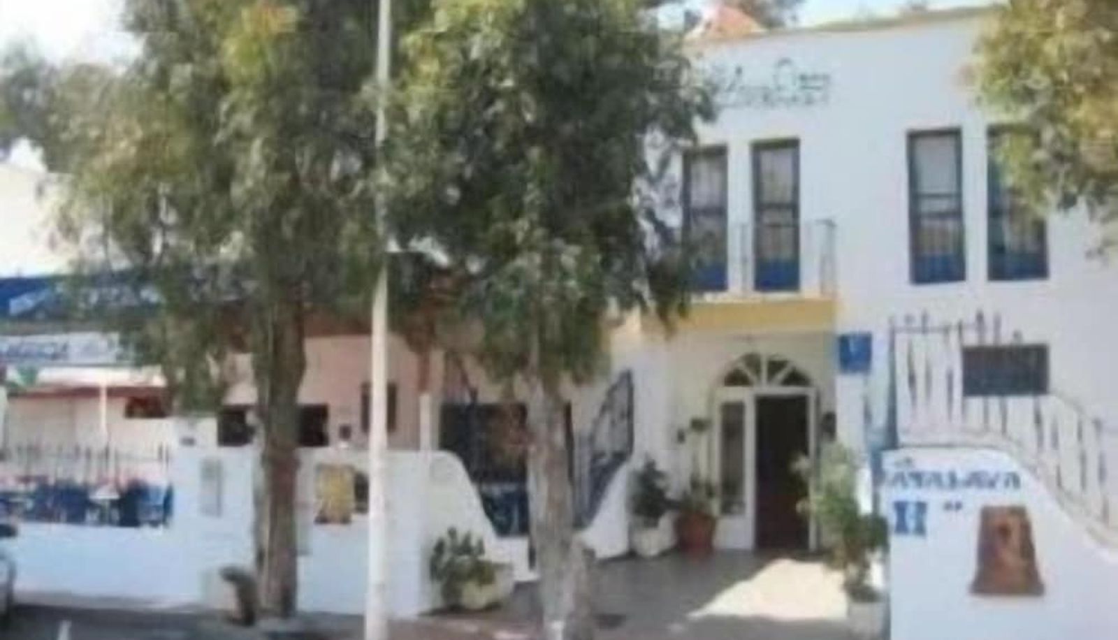 Hotel outdoor area - Hotel Atalaya