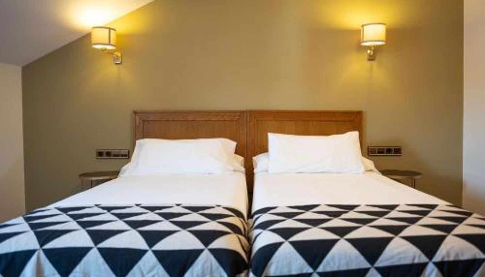 Zimmer - Apartamentos San Jorge