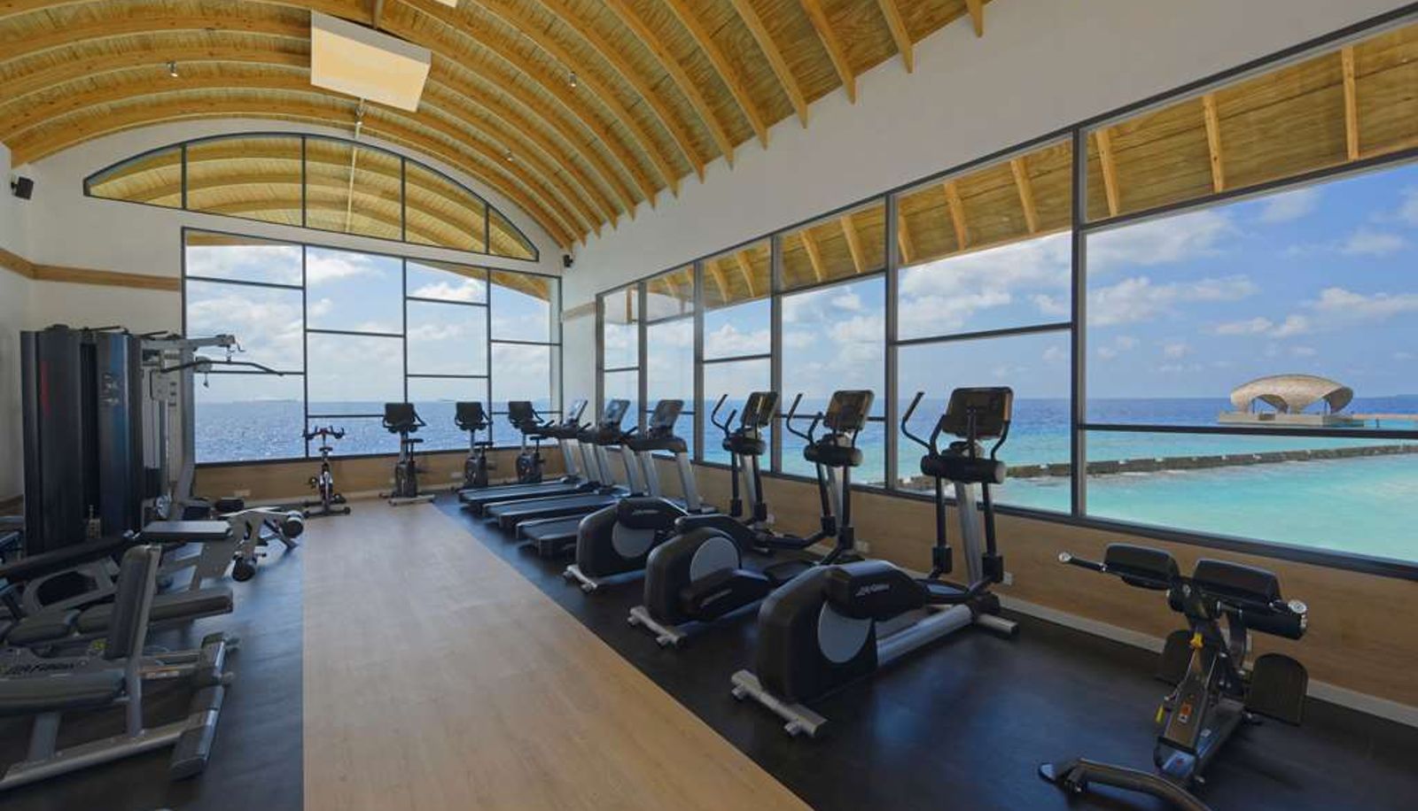 Wellness- und Fitnessbereich - OUTRIGGER Maldives Maafushivaru Resort