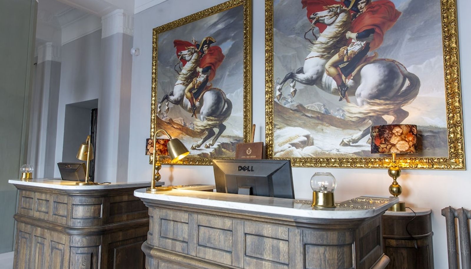 Recepción - Langley Resort Napoléon Bonaparte