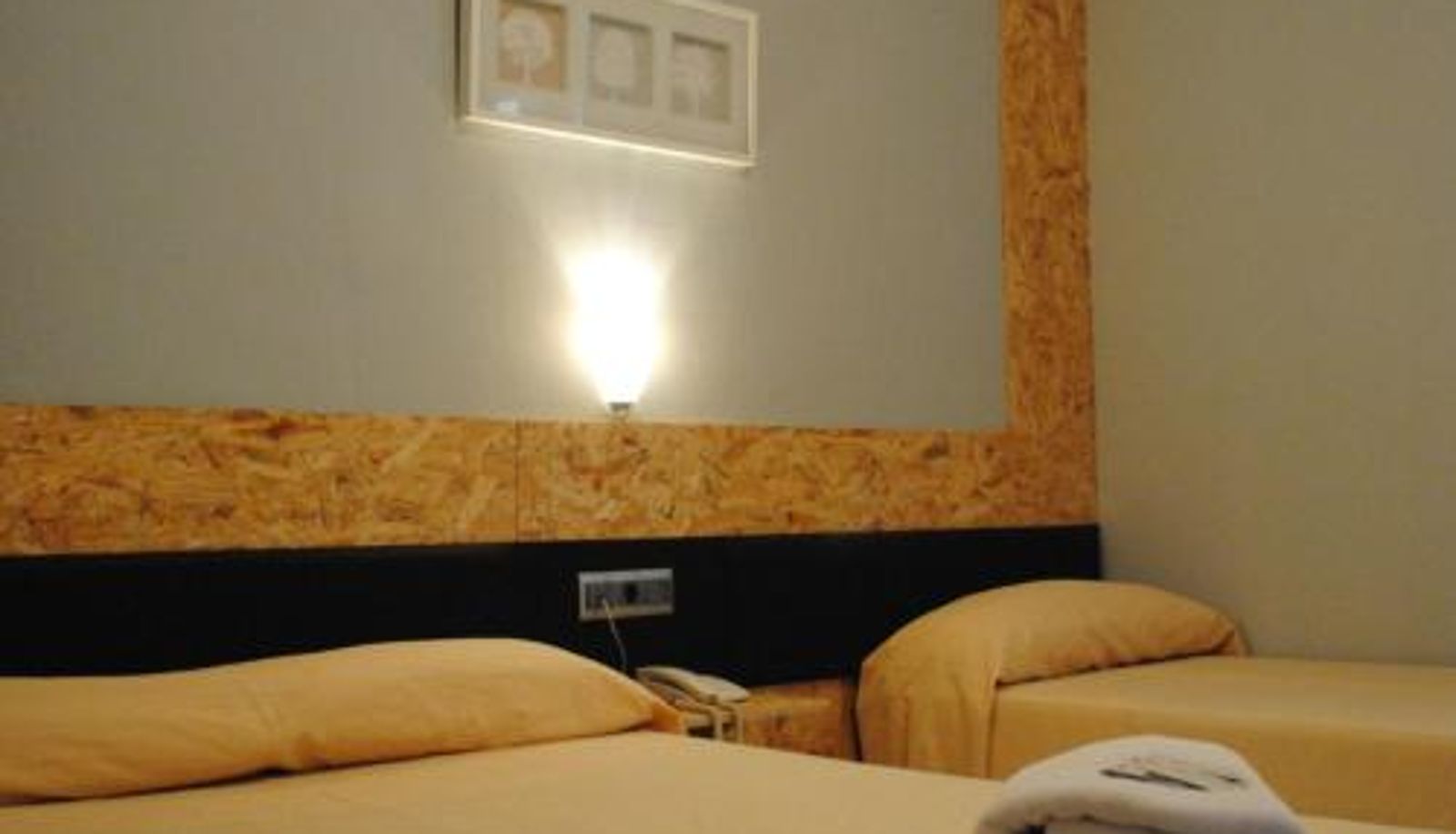 Chambre triple - Hotel Sant Jordi