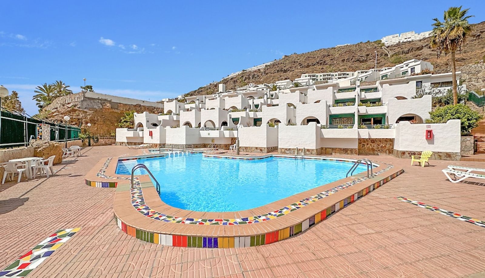 Info - Laguna Apartments