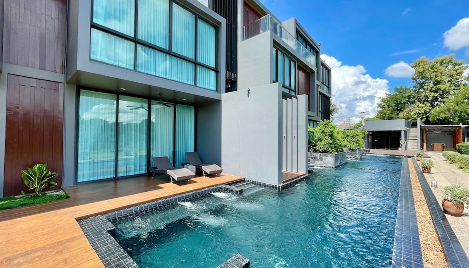 Piscina - Zensala Riverpark Resort