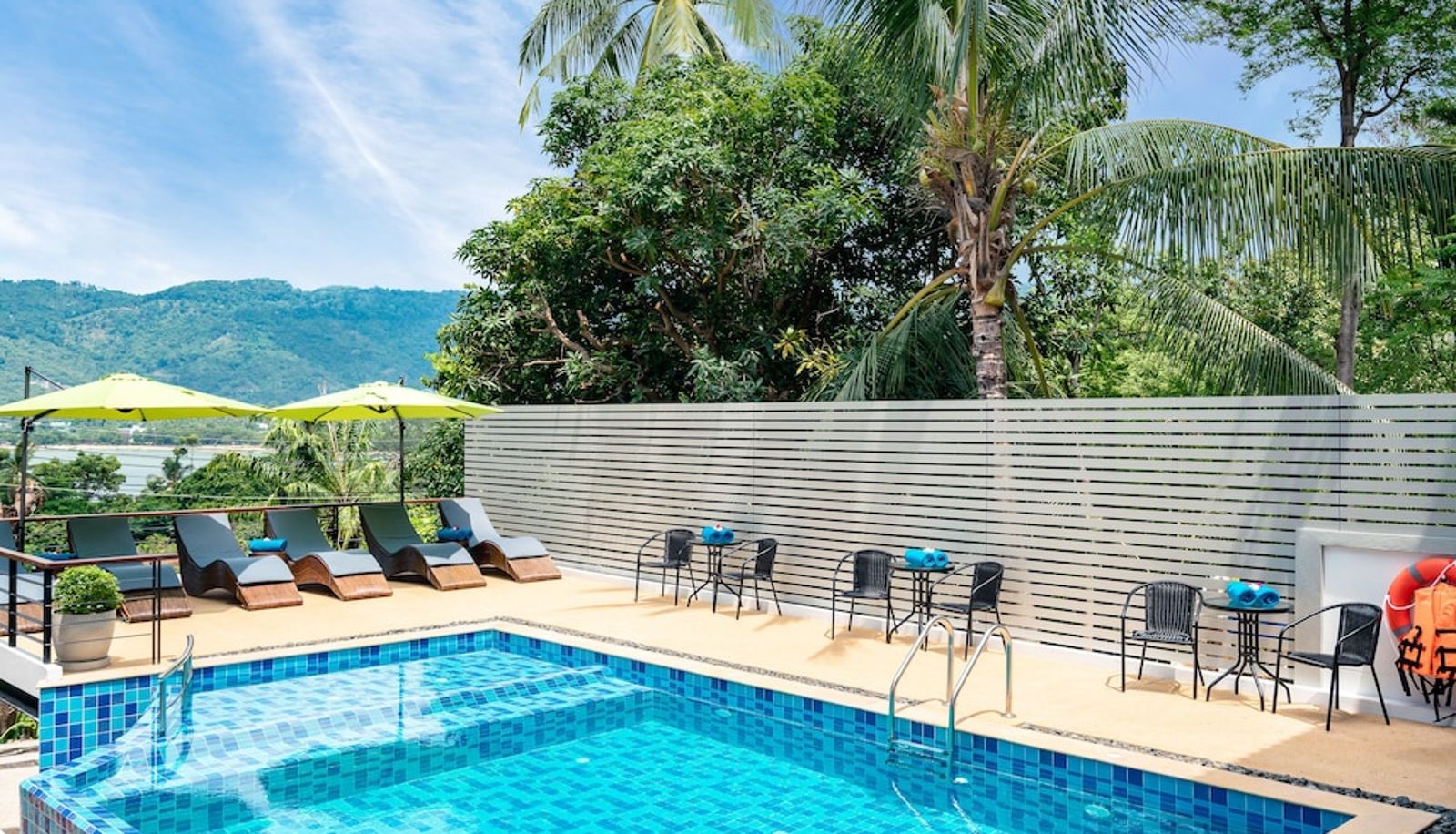 Zwembad - Chaweng Lakeview Residence