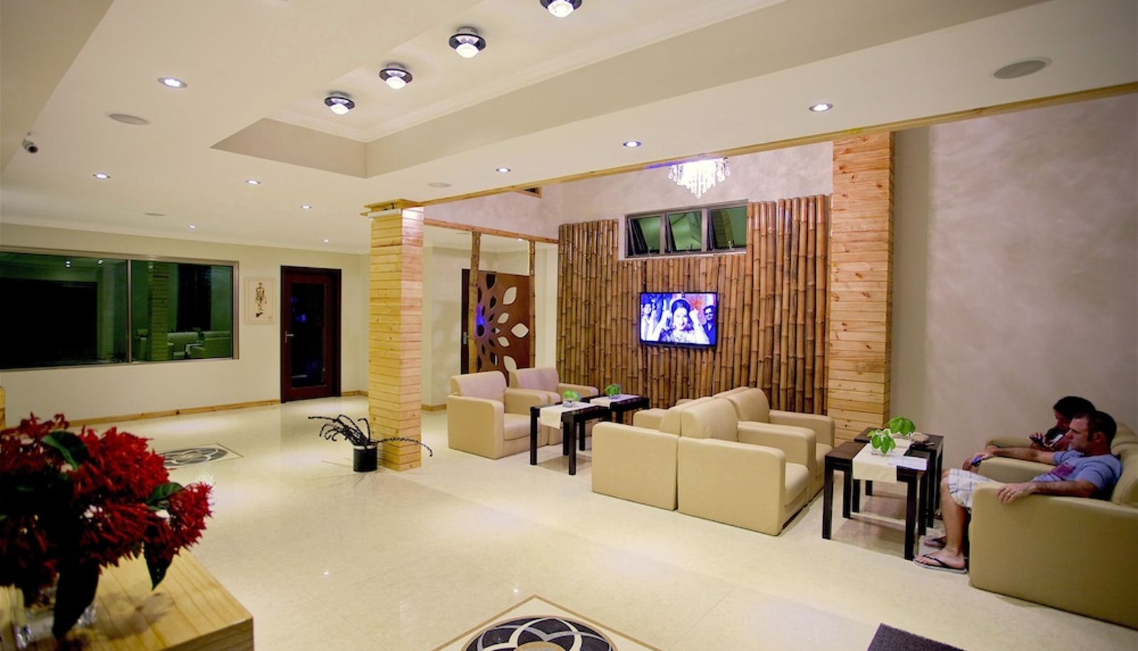 Lobby - Kaani Beach Hotel