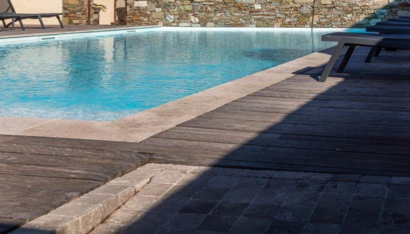 Piscina - Osteria A Stalla Sischese & Spa