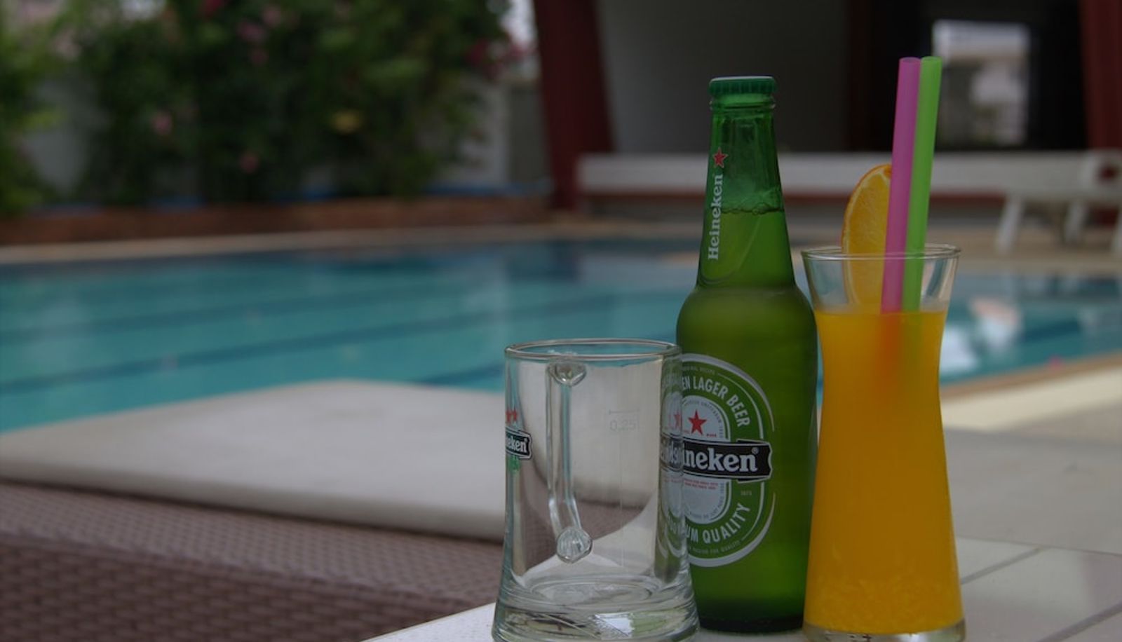 Basen - Surin Sweet Hotel