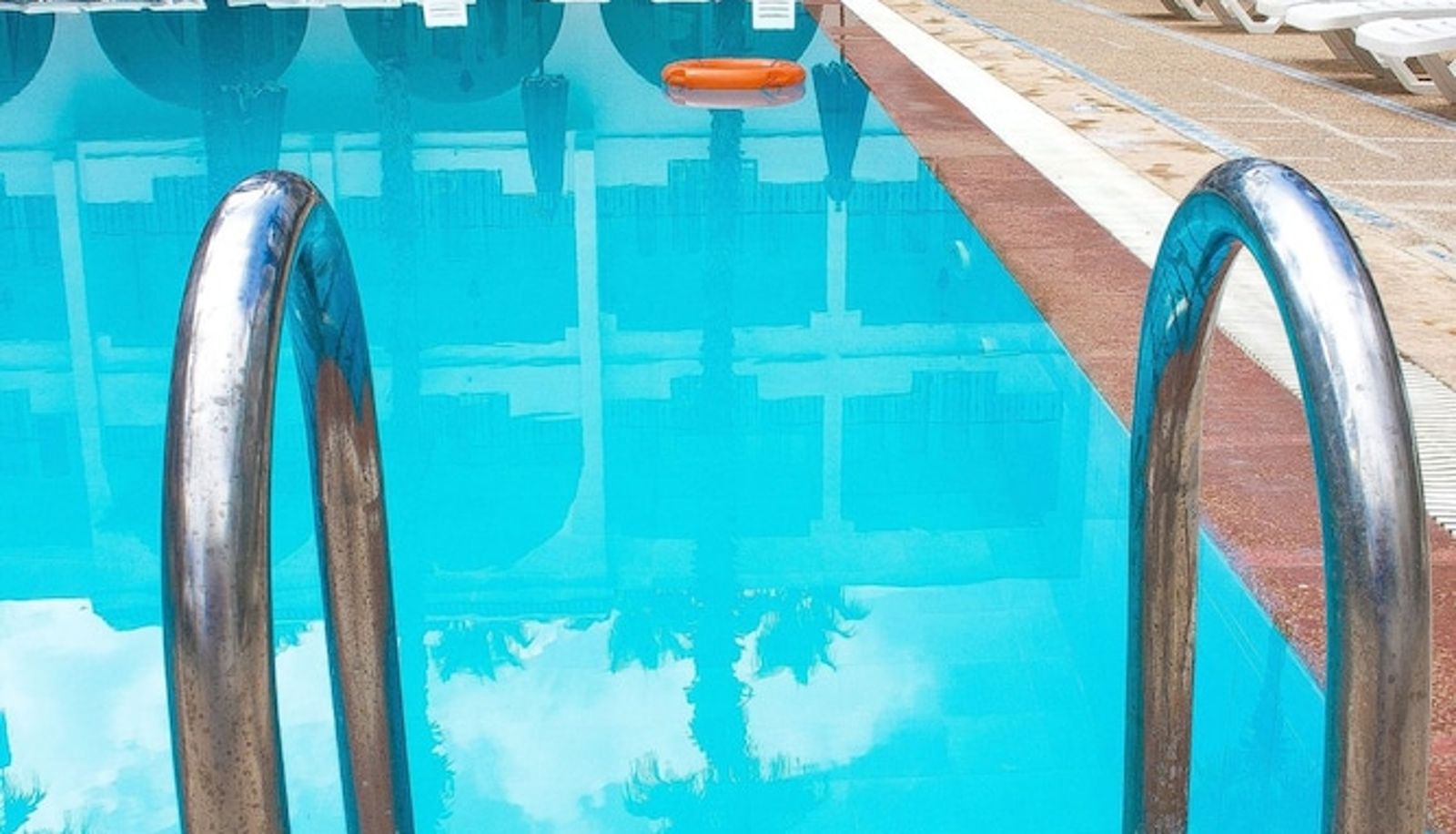 Pool - Hotel Emira