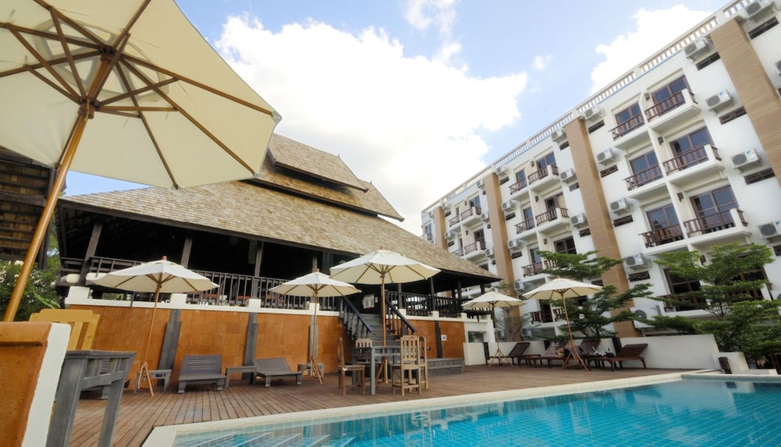 Piscina - Rainforest Chiangmai Hotel