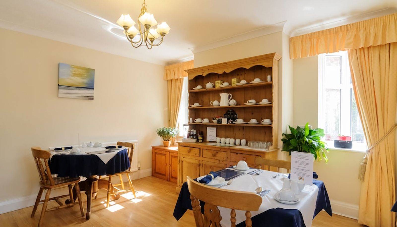 Breakfast room - The Gables Guest House