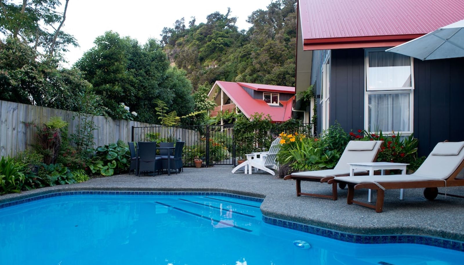 Pool - Ratanui Lodge