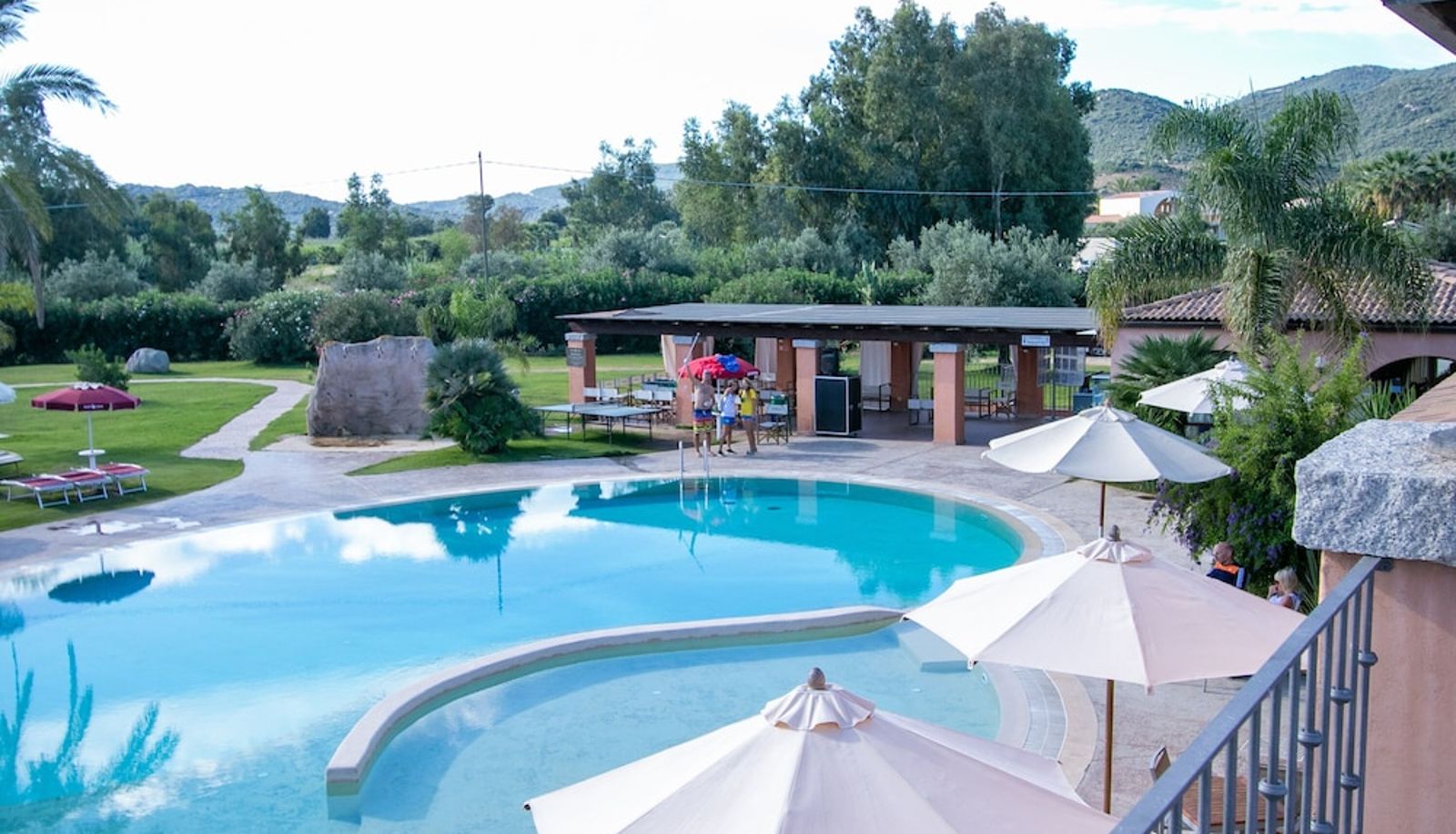 Pool - Alma Resort