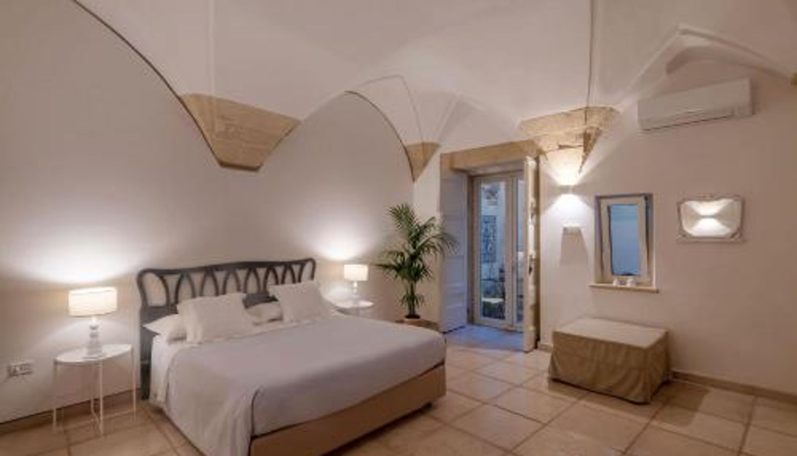 Suite - B&B Corte Dei Romiti - Lecce Selection