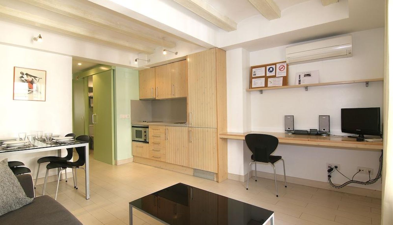 Apartament - Ramblas Apartments