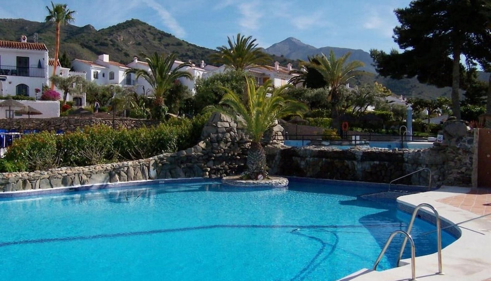 Piscina - El Capistrano Complejo de Apartamentos Turísticos