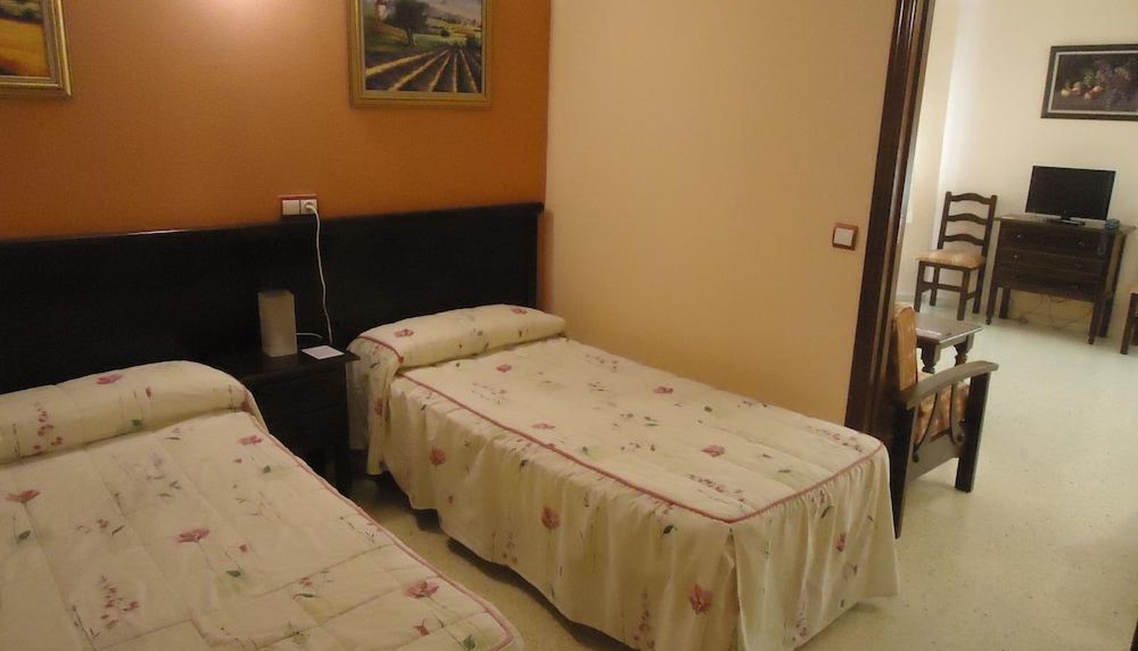 Standardzimmer - Hotel Avenida JC