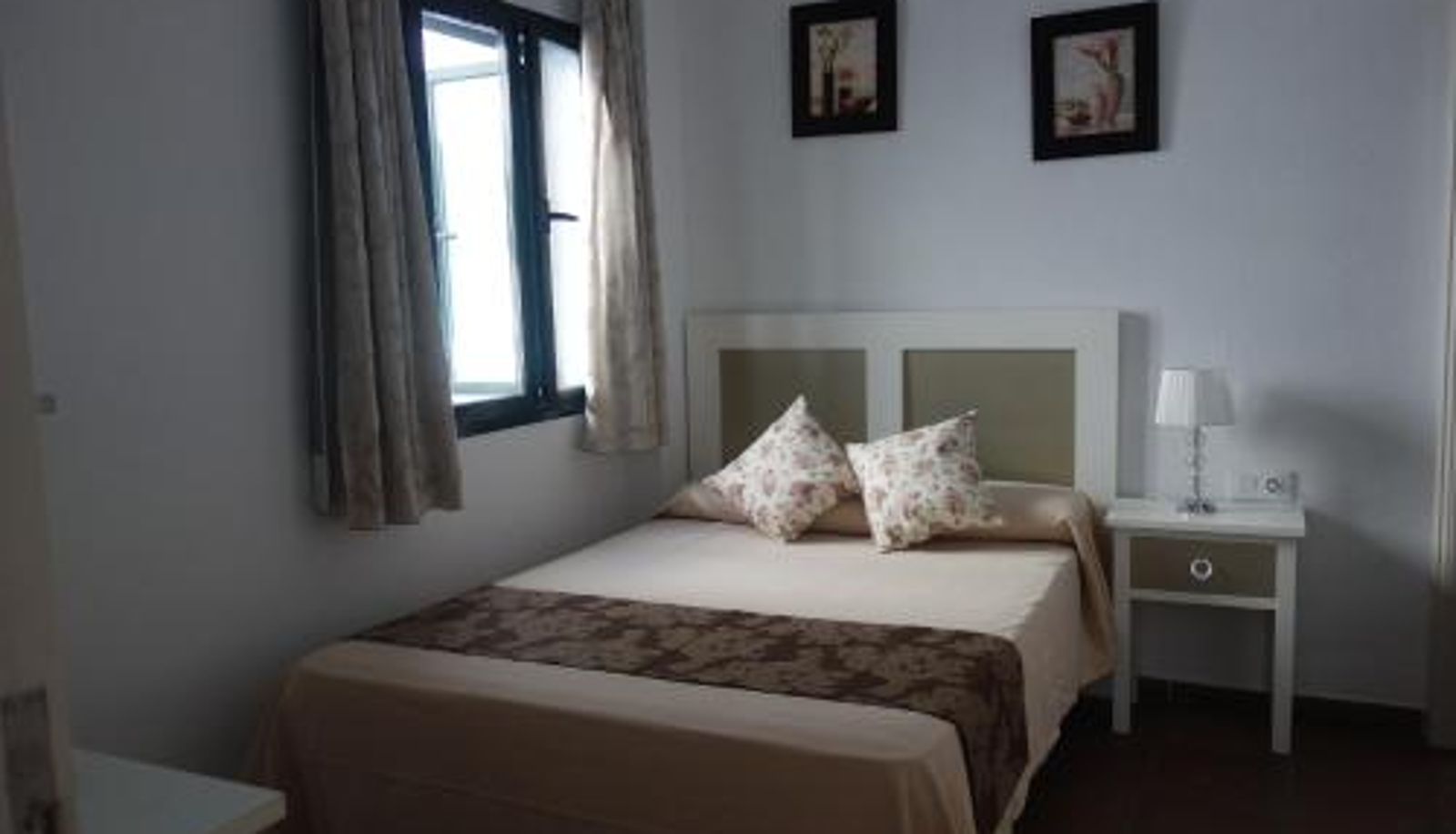 Info - Hotel Doña Lina