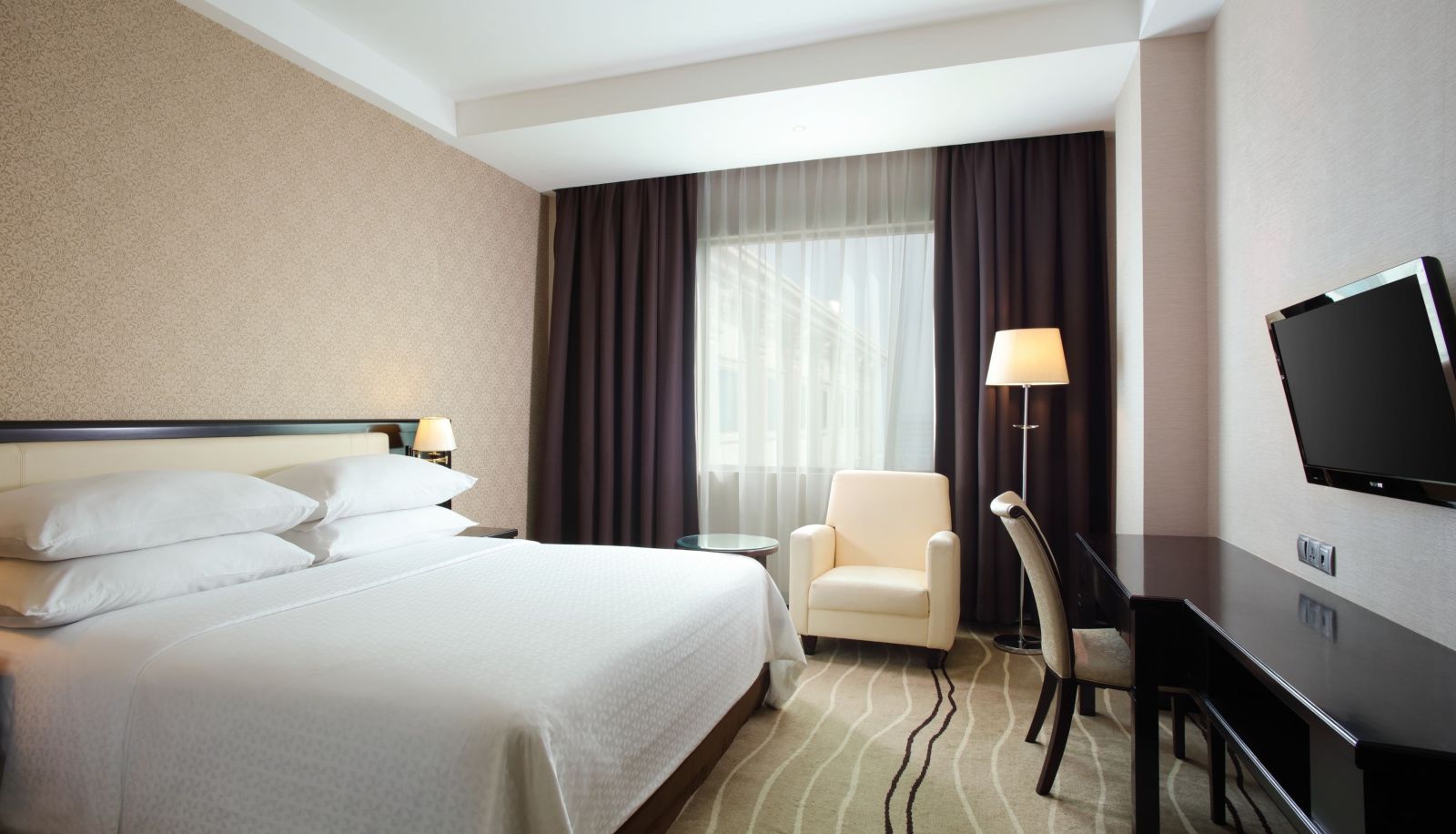 Kamer - Four Points by Sheraton Medan