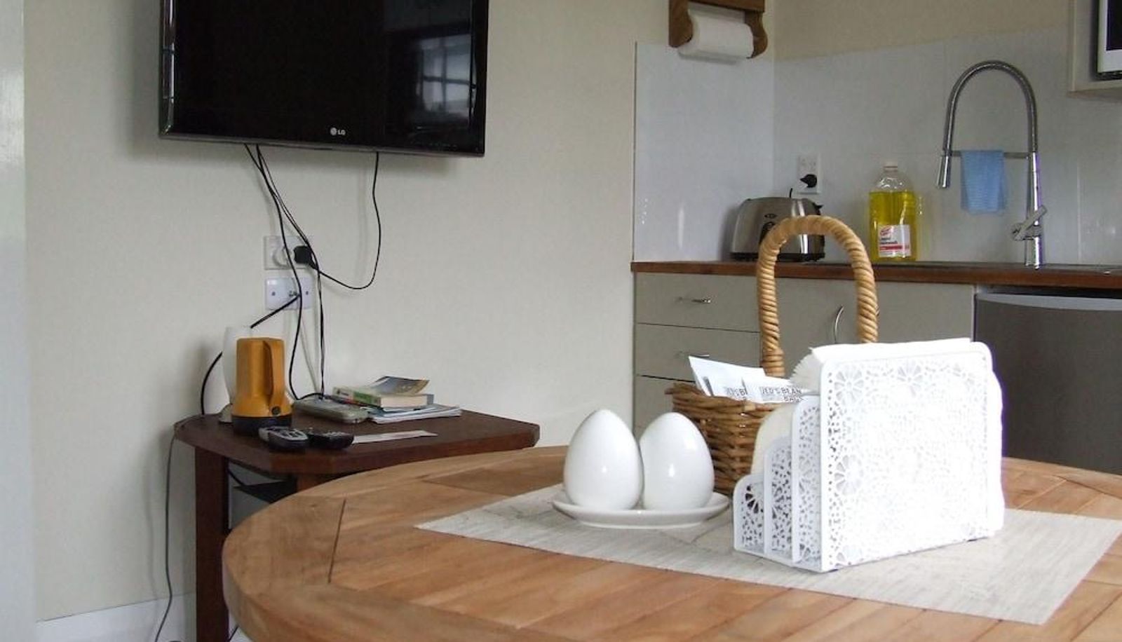 Apartment - Runciman Berries and Emus B&B