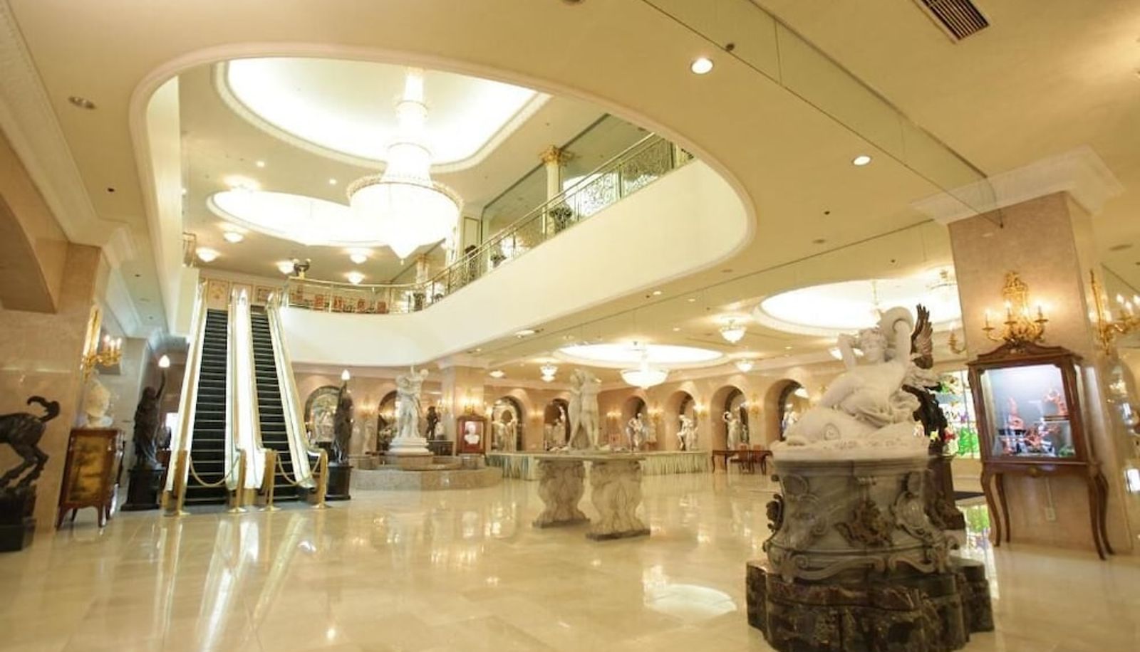 Hall - Koyo Grand Hotel