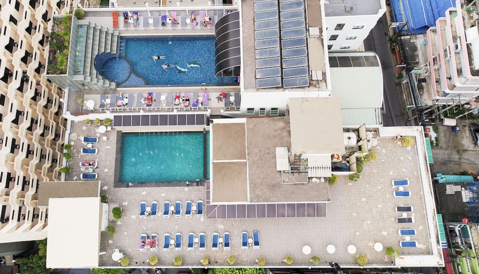 Pool - Flipper House Hotel
