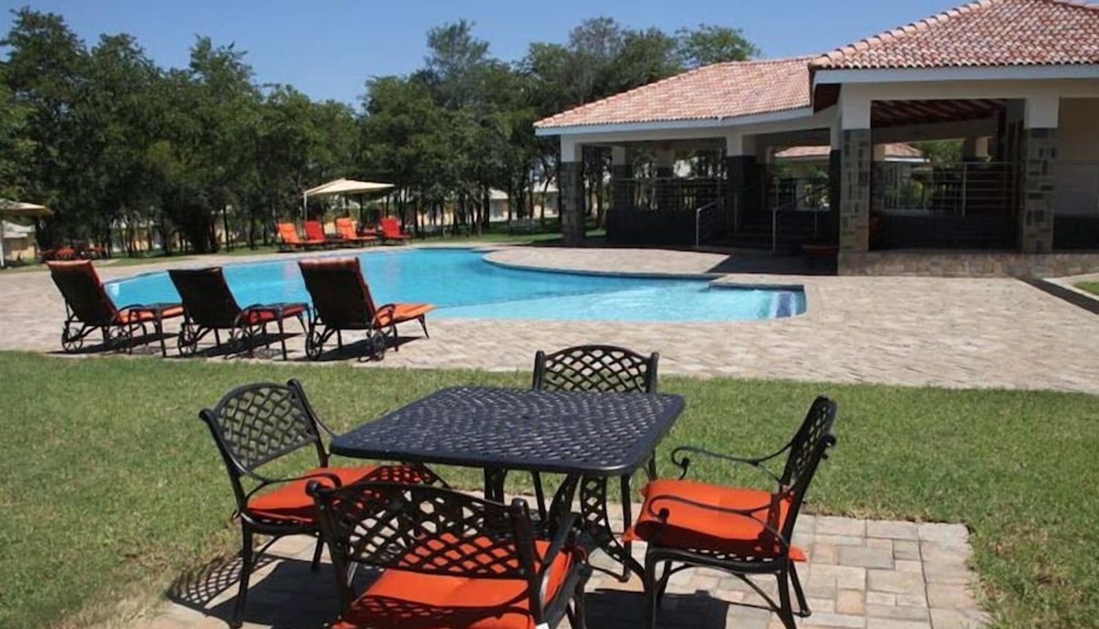 Pool - Karibu Leisure Resort