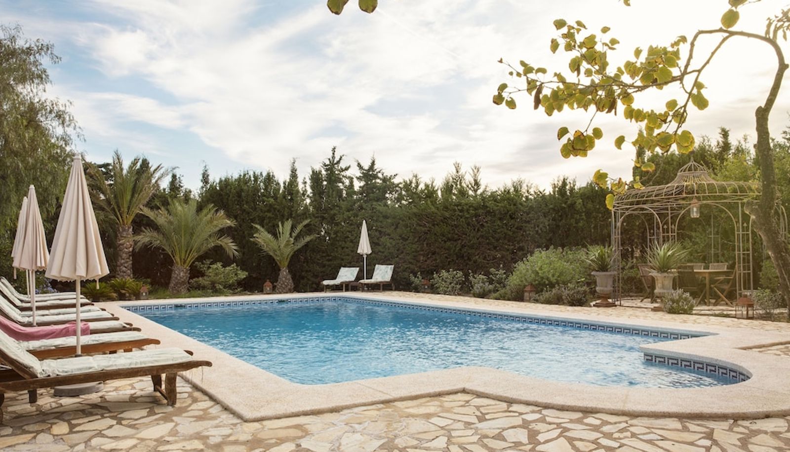 Pool - Posada Rural La Venteta