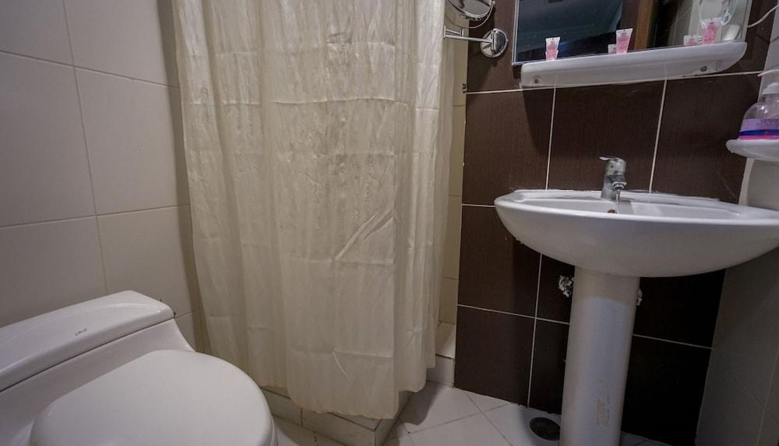 Quadruple room - Qasr Alazzizia Hotel