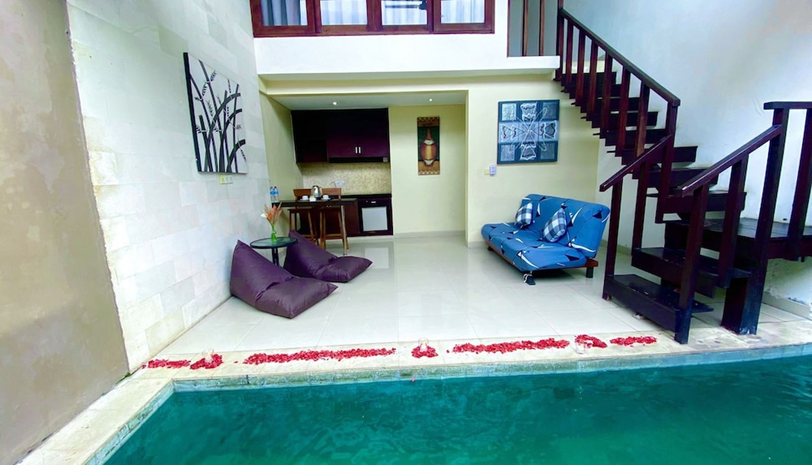 Piscine - Noah Villa and Chapel