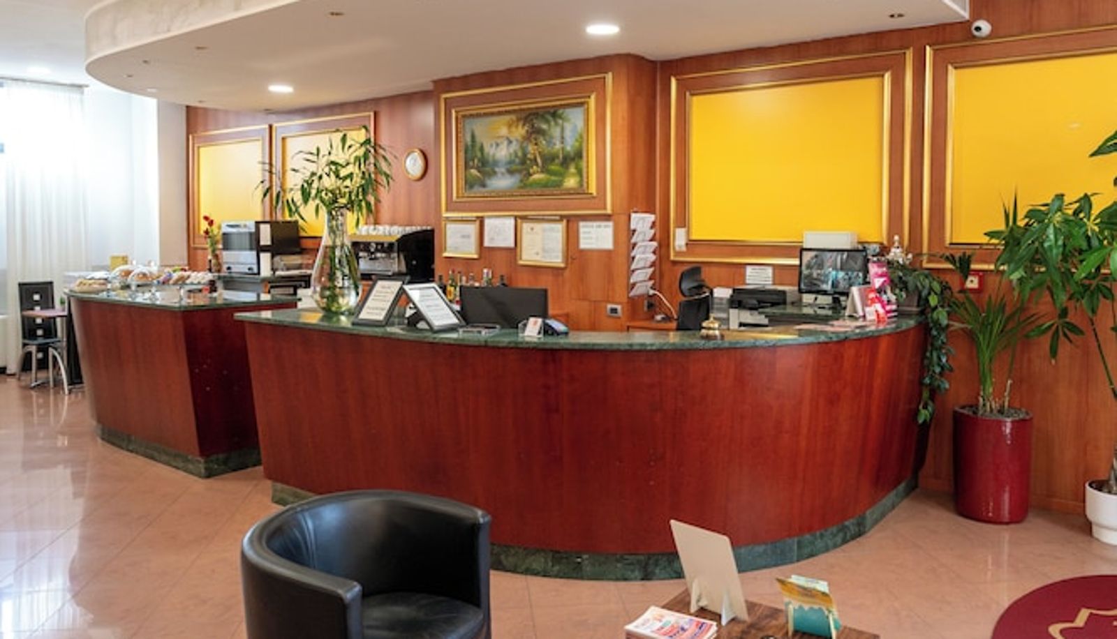 Recepcja - Cavour Resort