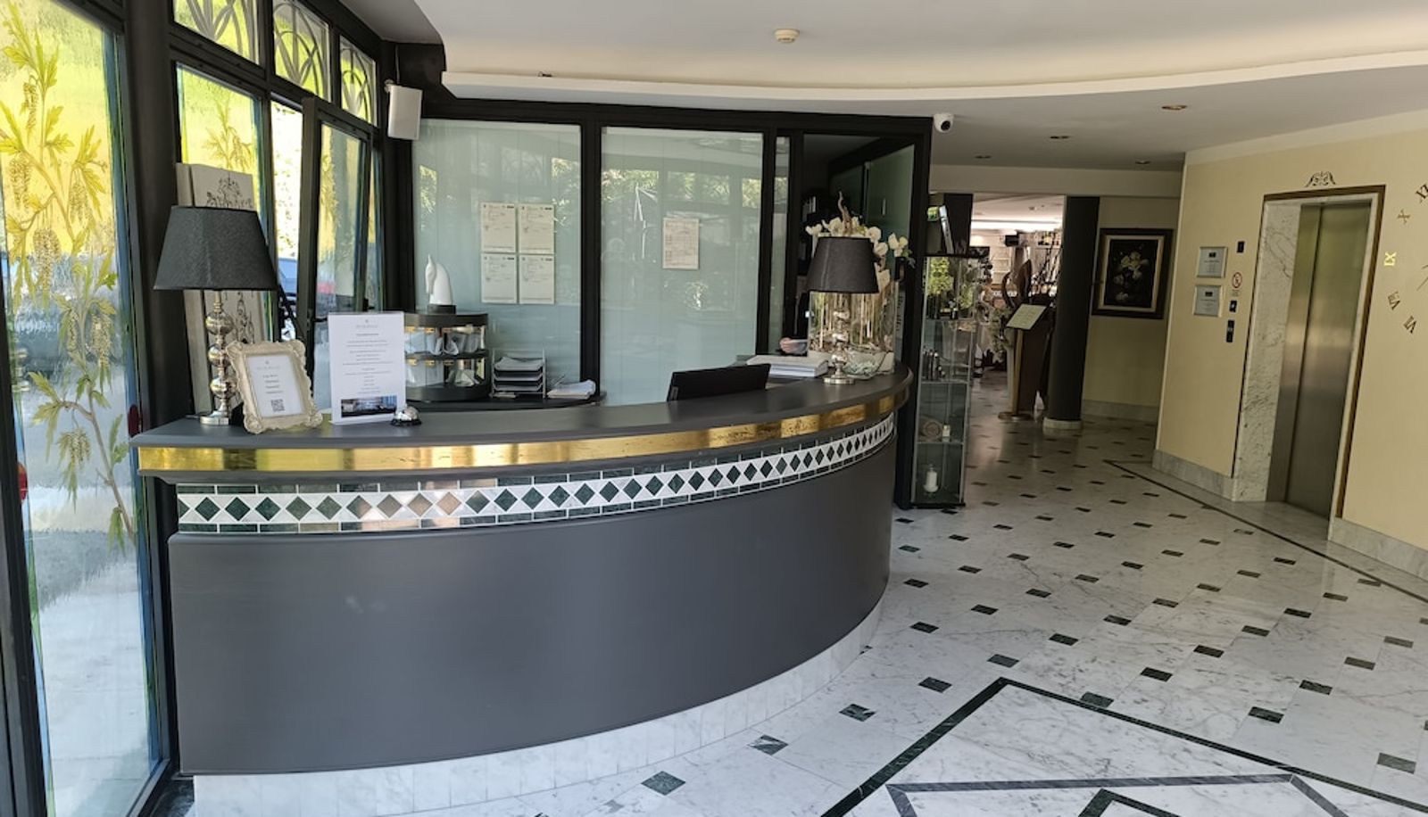 Recepcja - Hotel Villa Maria Au Lac - Estella Hotels Italia