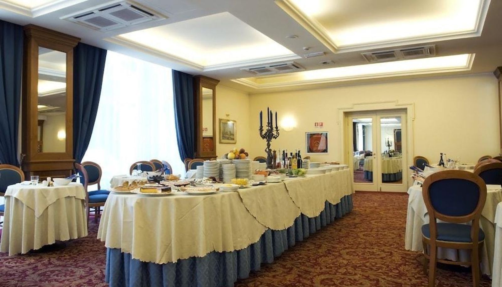Ballzimmer - Hotel Villa Fiorita