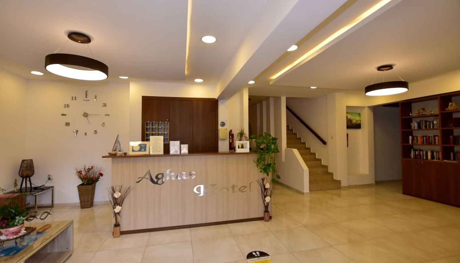Recepción - Hotel Aghas