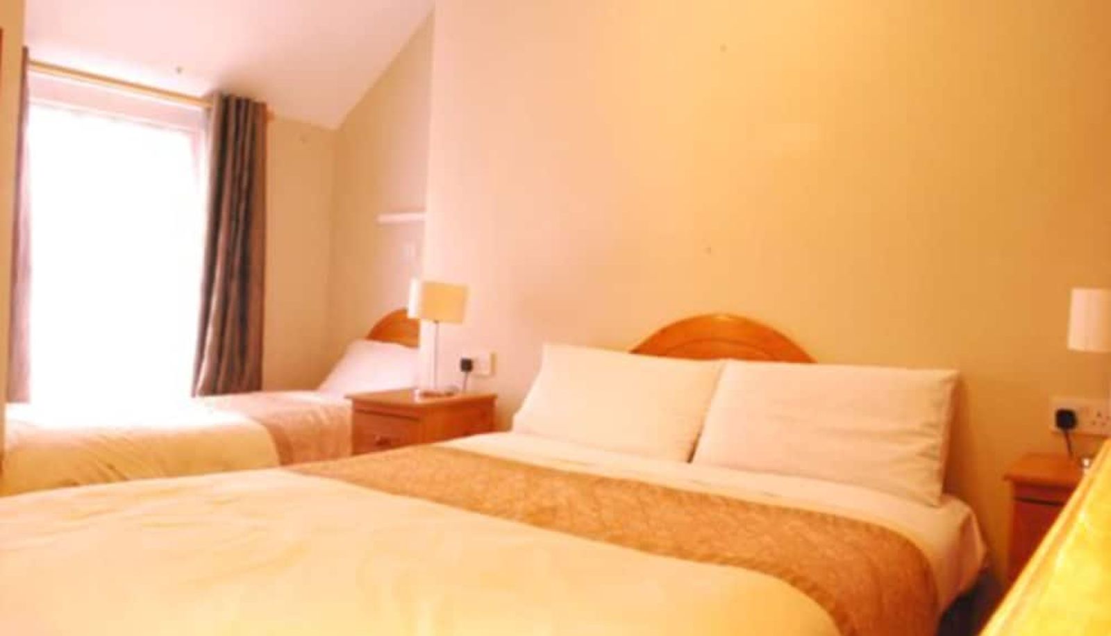 Family room - Parkway Guesthouse