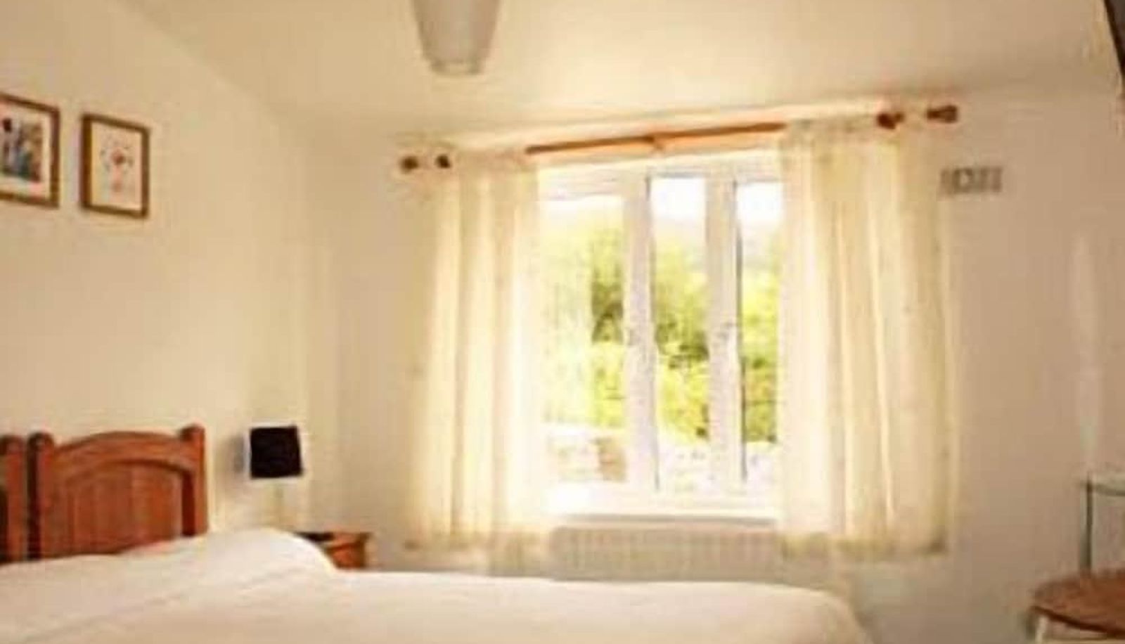 Standard room - The Old Anchor Inn B&B