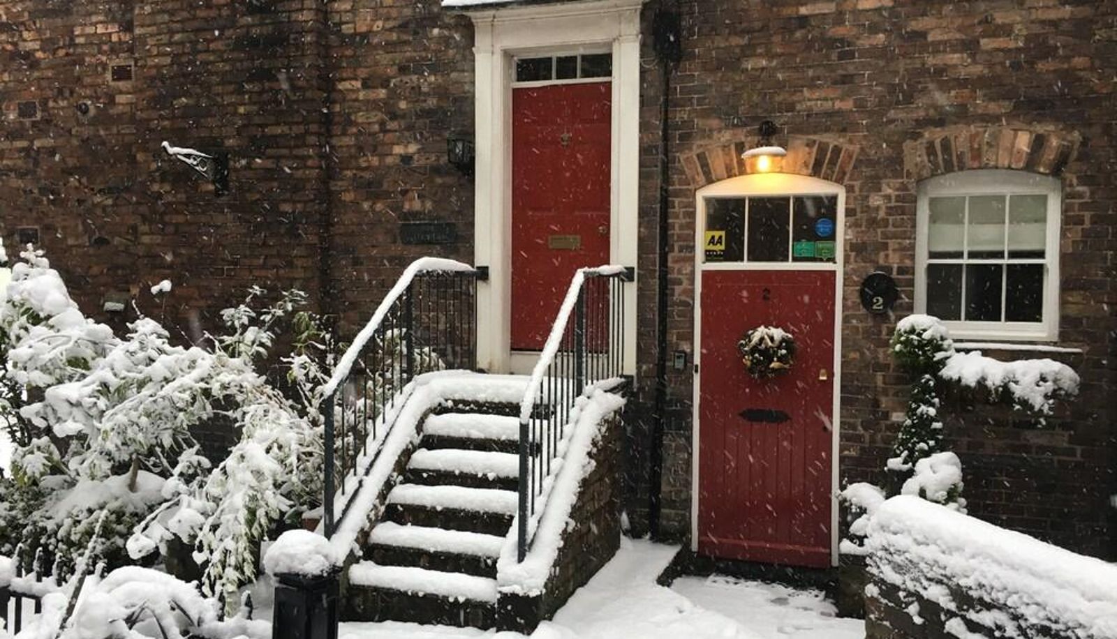 Buitenruimte van het hotel - Ironbridge View Townhouse