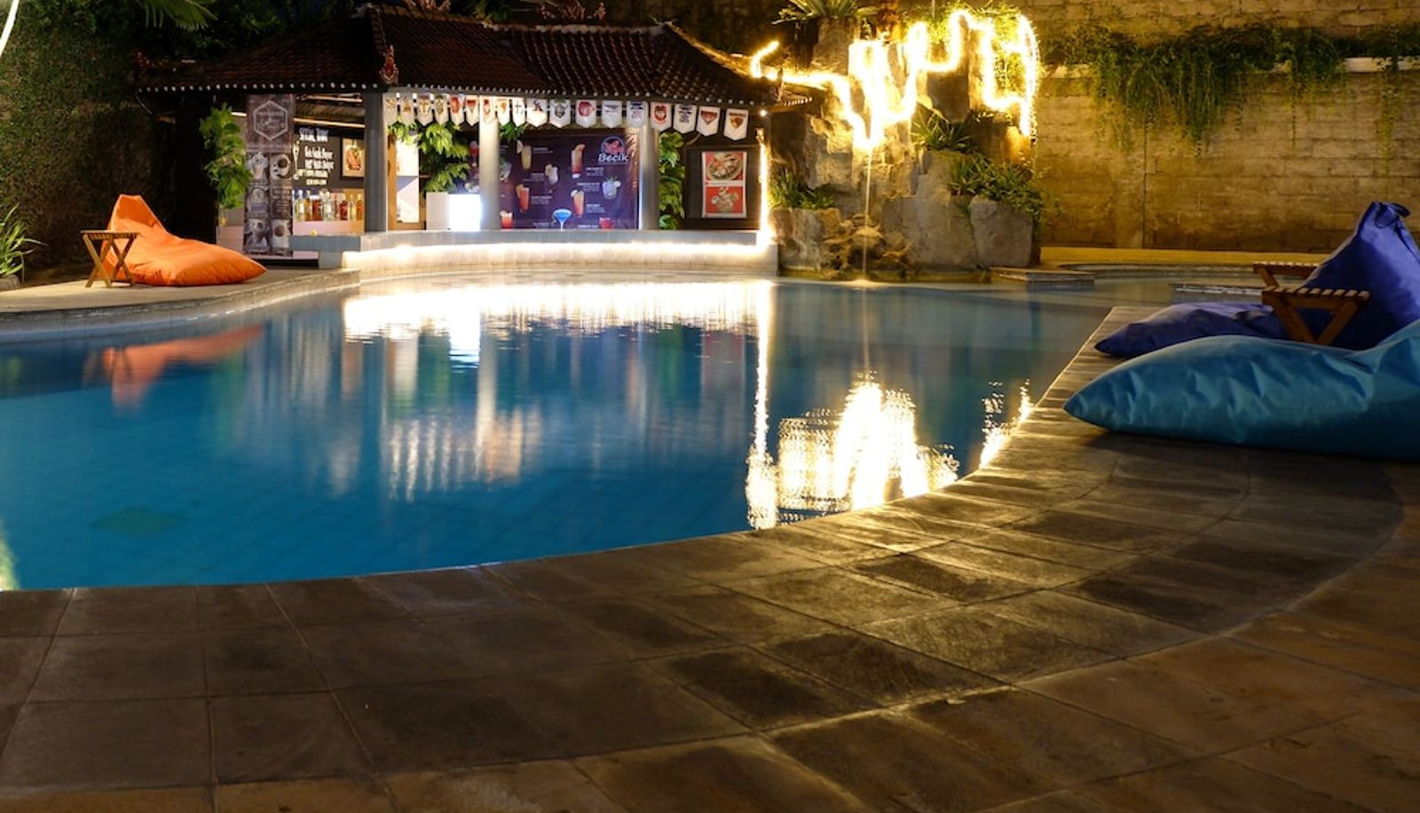 Piscina - Seminyak Paradiso Hotel