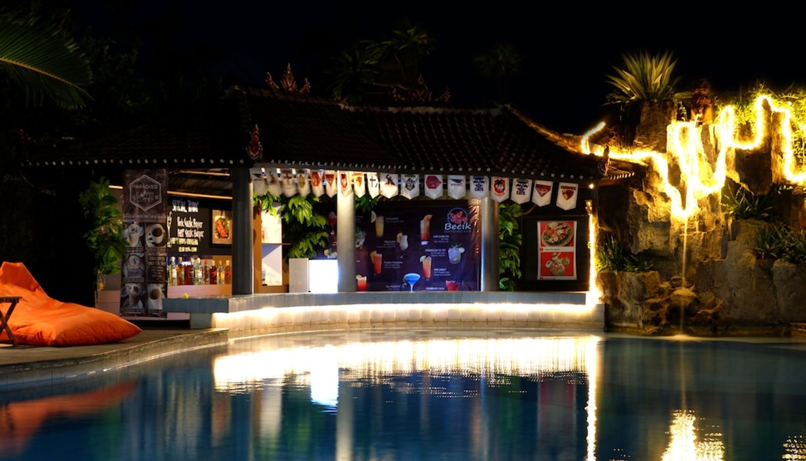Piscina - Seminyak Paradiso Hotel