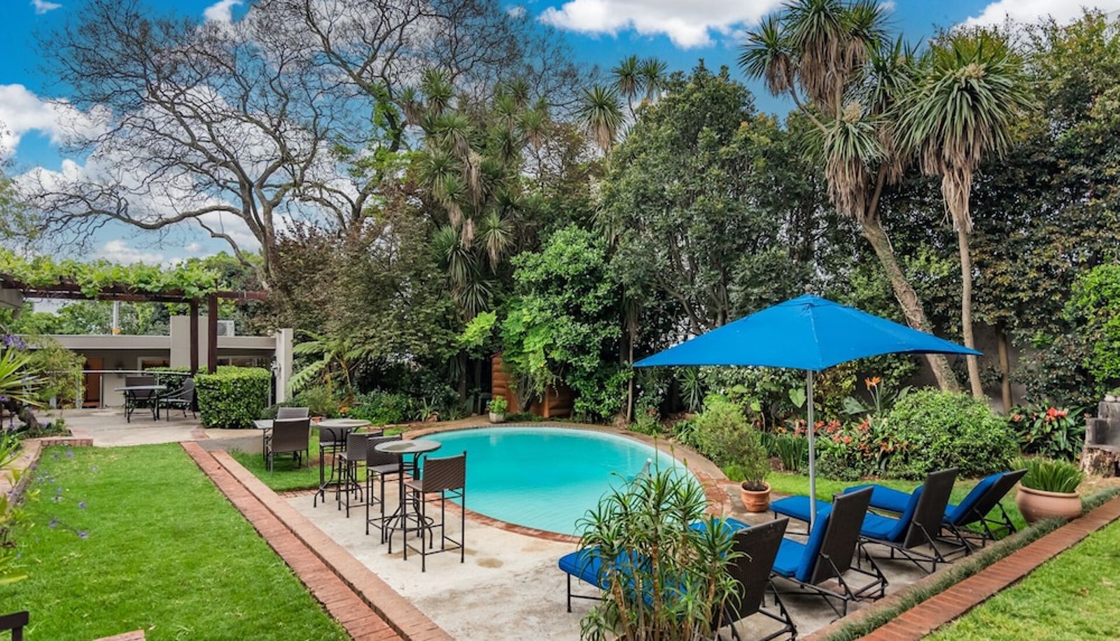 Piscina - Clico Boutique Hotel