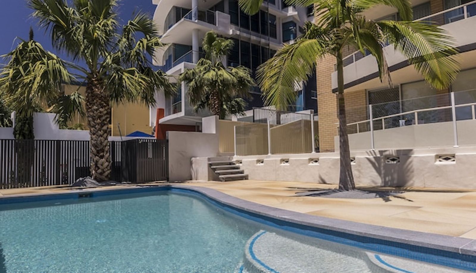 Piscina - Wyuna Beachfront Holiday Apartments