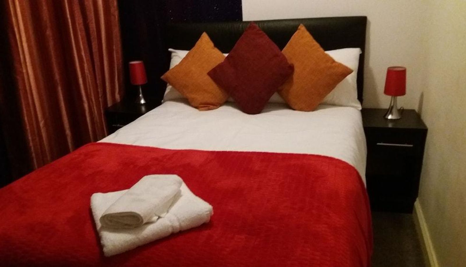 Budget room (single) - Nest Lodge